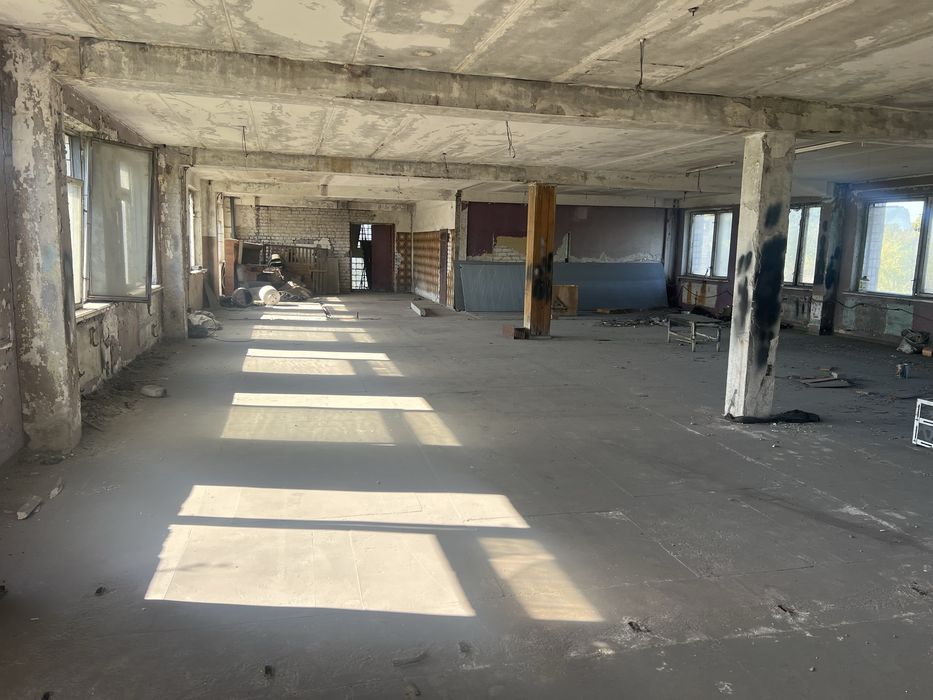 Аренда  2й этаж  центр города Широкая