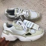 нові оригінал b28128 кросівки adidas falcon originals