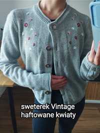 Sweterek Vintage, kardigan na guziki, haftowane kwiaty na piersi, porz