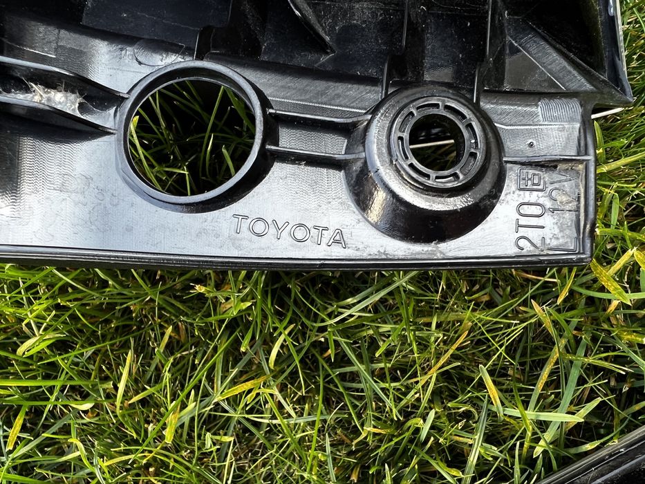 Toyota RAV4 2016 2017 2018 Фонарь лівий правий в крило LED. РОЗБОРКА