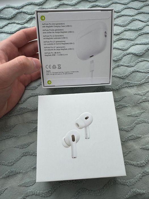 Навушники AirPods Pro 2 (2024 generation) / Беспроводные наушники