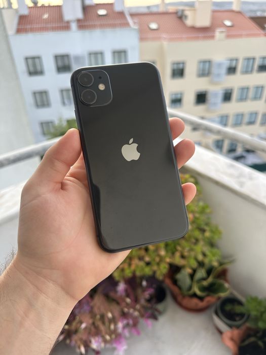 iPhone 11 64g usado