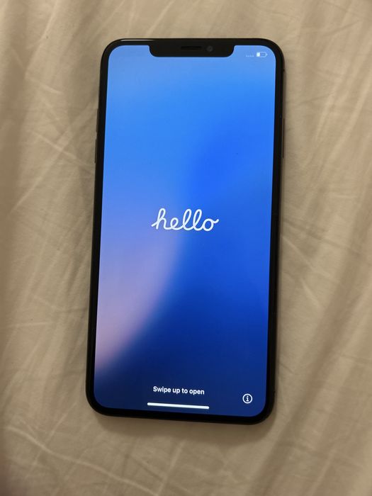 iphone XS max em bom estado