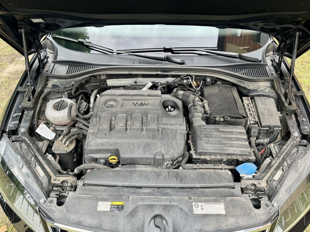 Skoda Superb Kombi 2.0 TDI 190 KM | Webasto | 2 komplety kół |