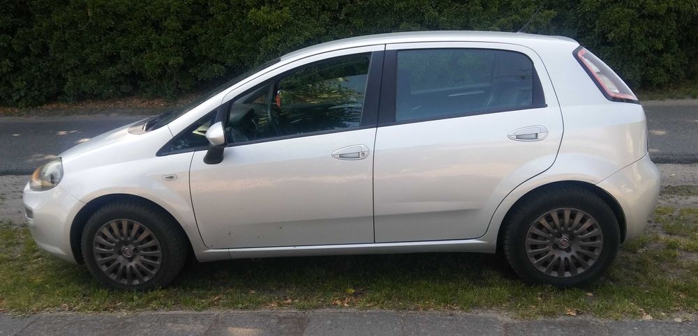 Fiat Grande Punto 1,4 LPG 2012r z usterką TANIO