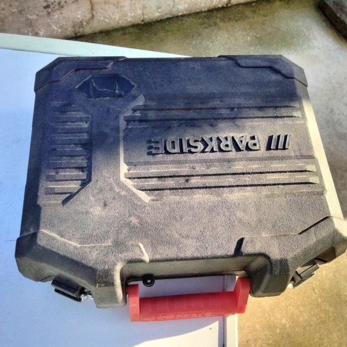 Duas máquinas de furar Parkside