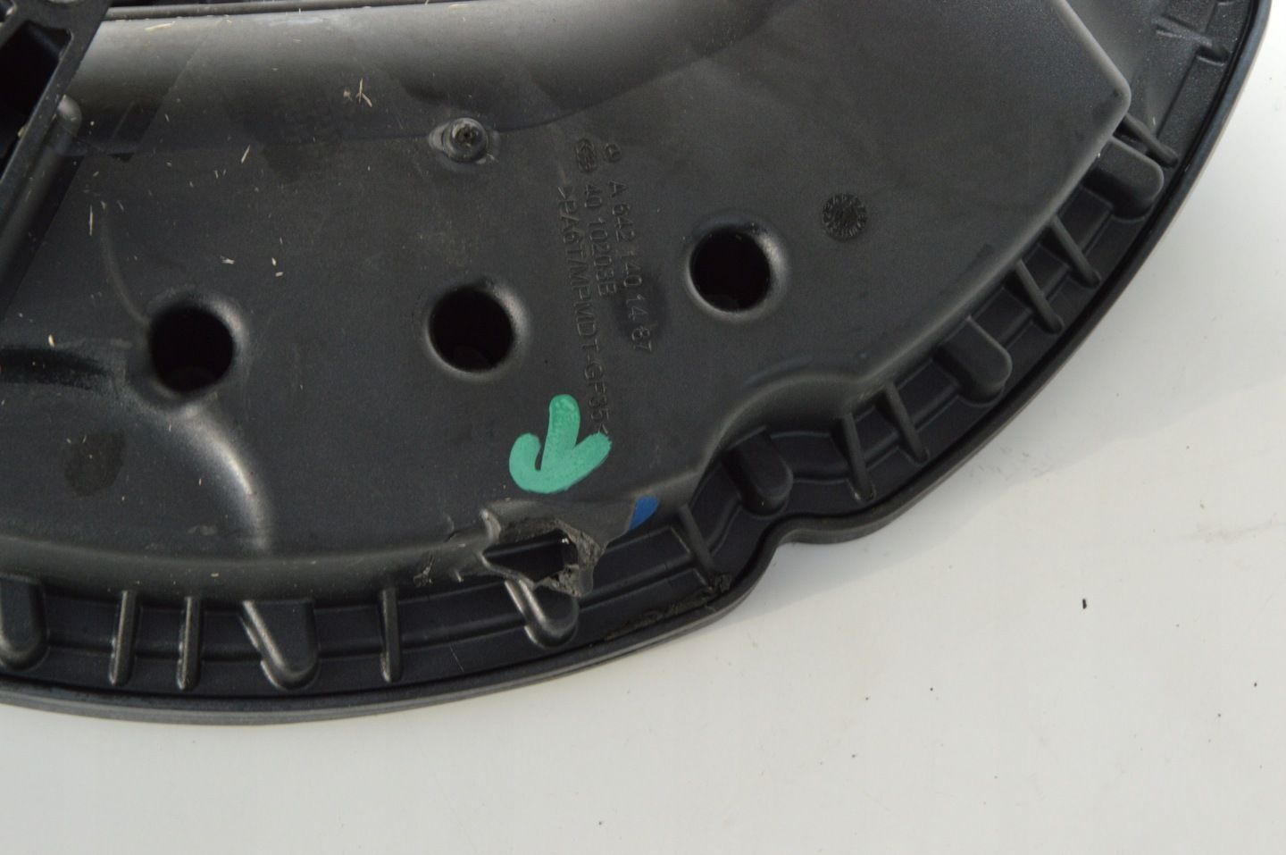 rura powietrza rezonator chrysler 300c a6421401487 3.0 v6 crd a6421401487