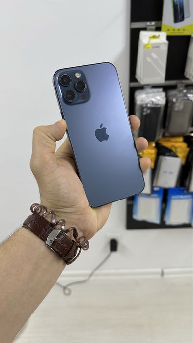 iPhone 12 Pro Max 256 Gb + чехол и стекло в подарок