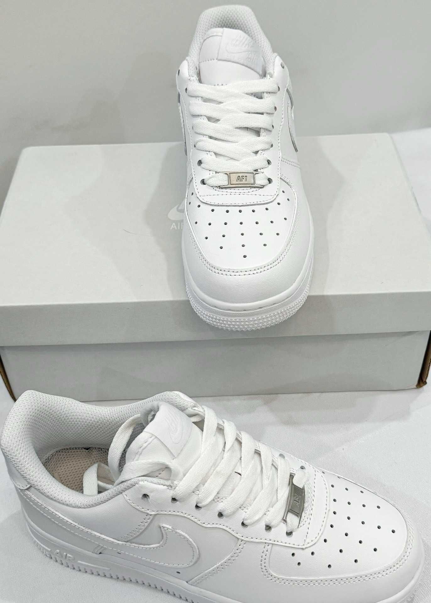 Buty Nike AirForce1Low '07 White Moda Trampki rozmiar.38