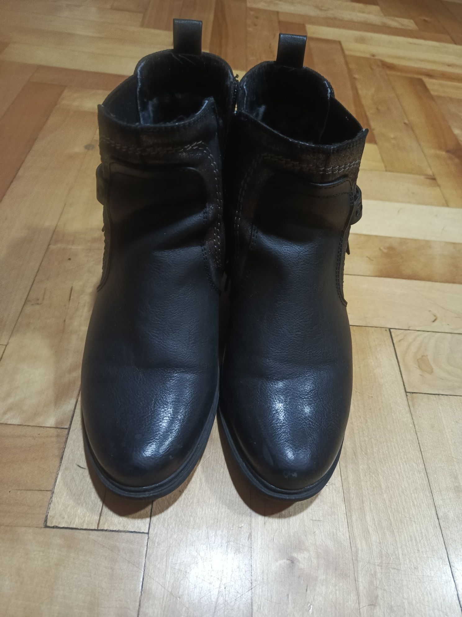 Buty zimowe roz. 39