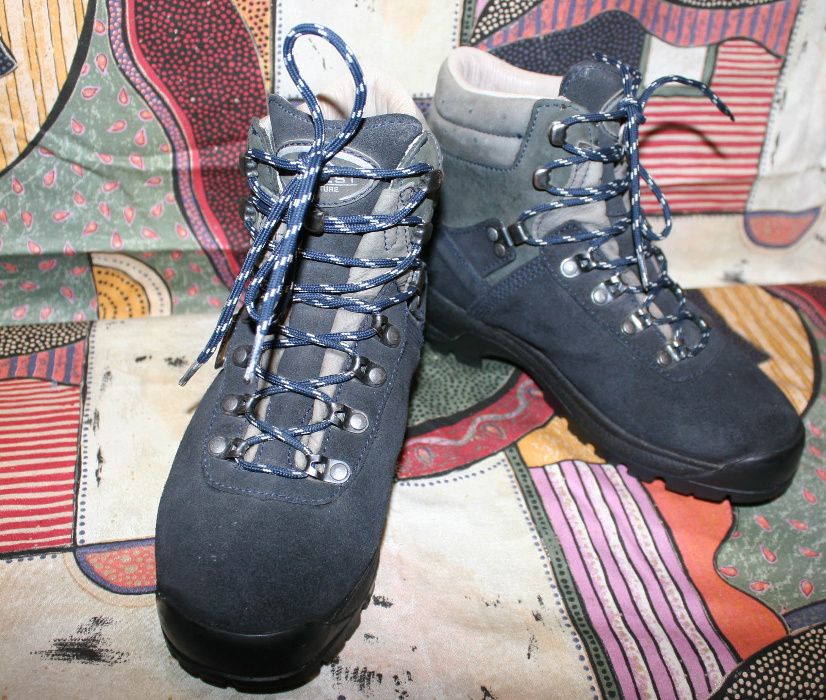 Шкіряні черевики кросівки ботинки Everest Adventure 38 р