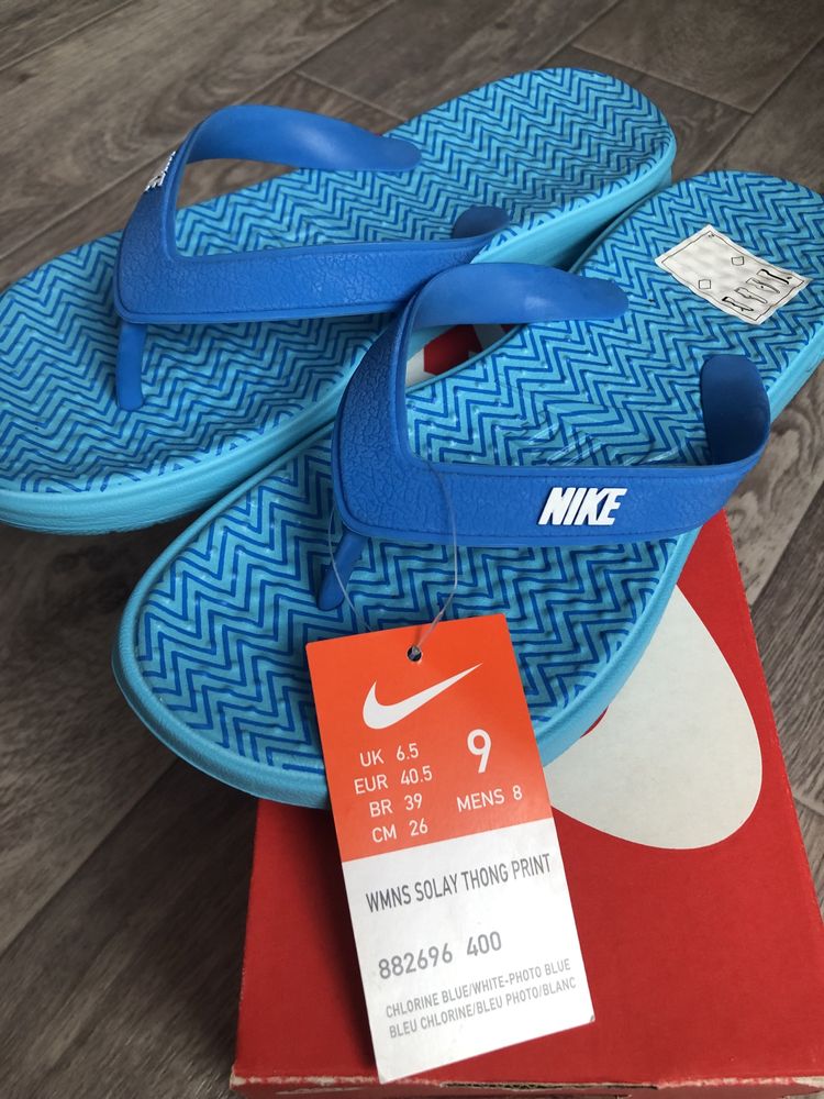 Жіночі шльопанці вʼєтнамки Nike 39р, 26 см