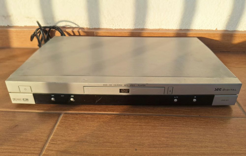 Odtwarzacz DVD SEG Digital DVD 521