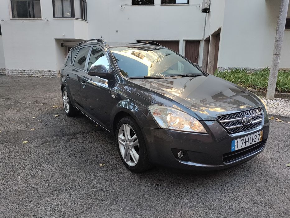 Kia Ceed SW 1.6 CRDi 115cv (2009) – Nacional