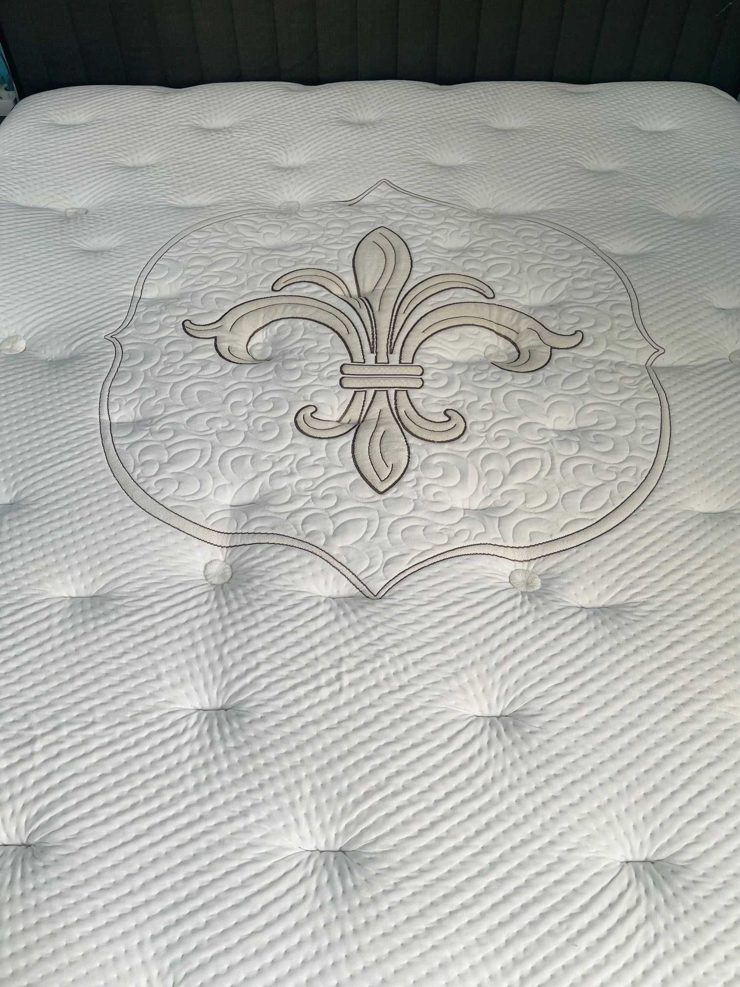 Luksusowy Materac Sprężynowy Stearns&Foster Estate Plush 180x200 Brąz
