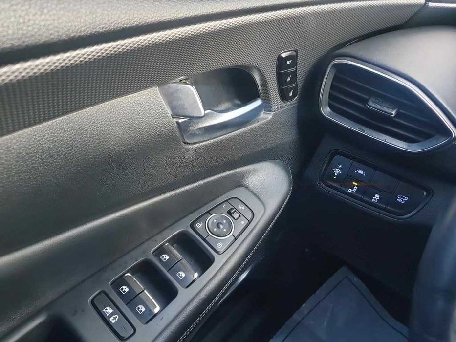 Hyundai Santa Fe Full Option 2WD