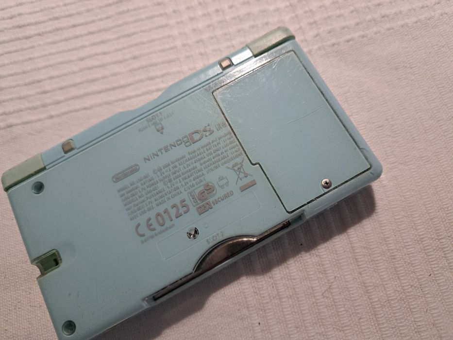 Konsola Nintendo ds  lite