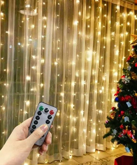 Kurtyna świetlna na okno. LAMPKI ŚWIĄTECZNE