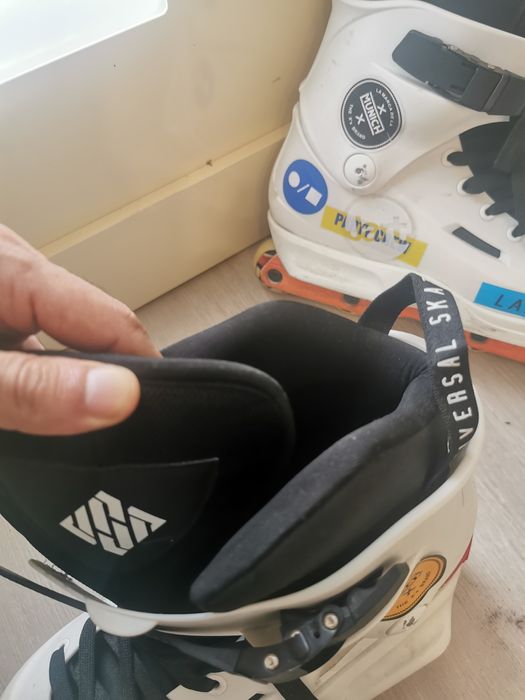 Patins em Linha profissionais Novos Tam 43/44