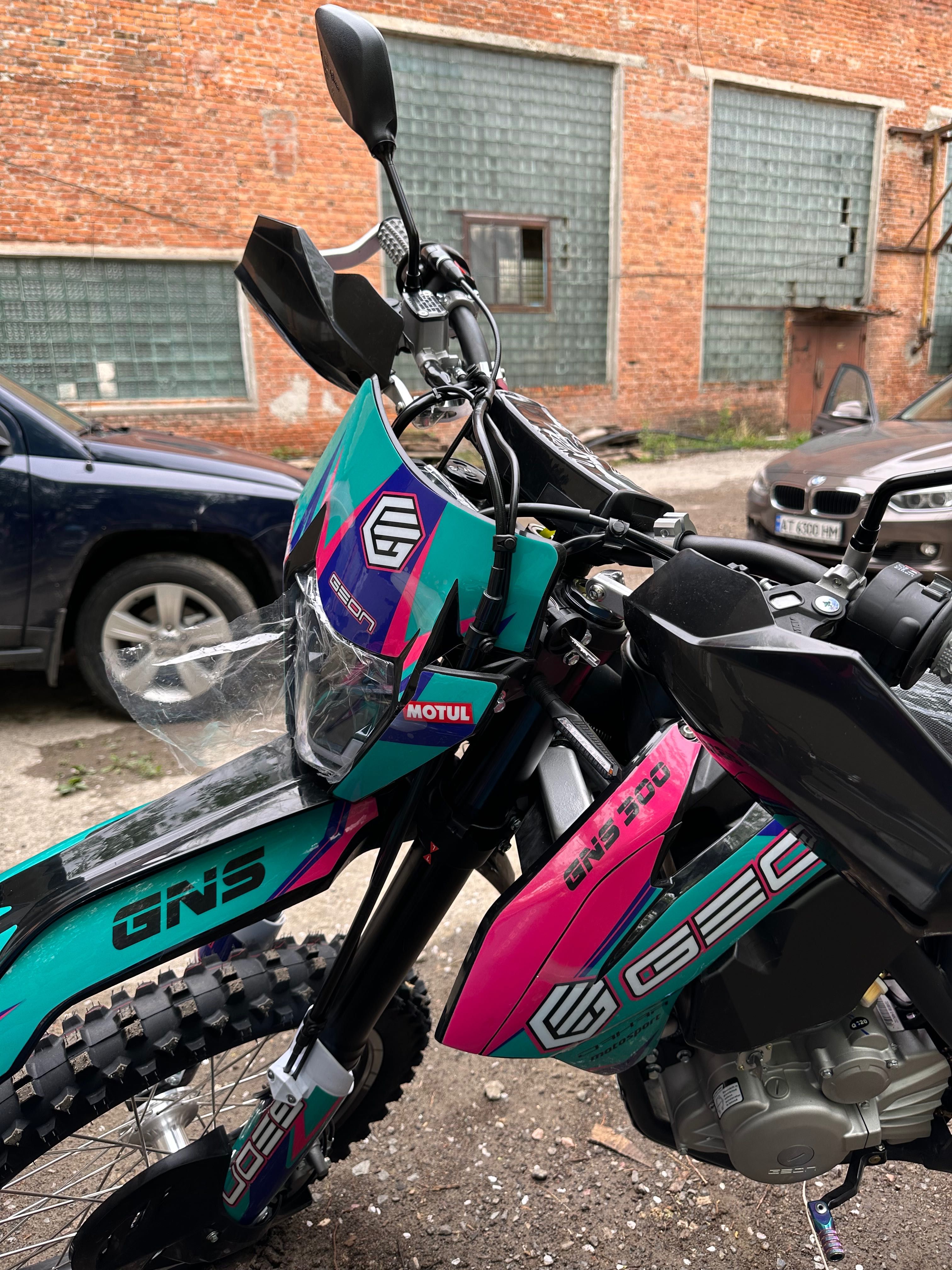 Geon Dakar GNS 300 ендуро