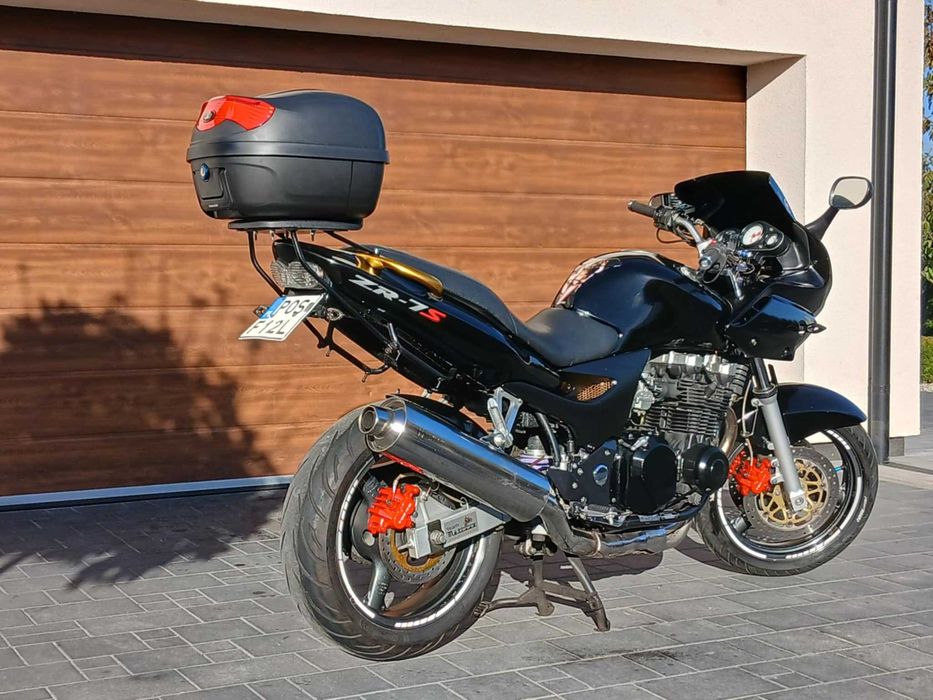 Kawasaki ZR-7. 2003r
