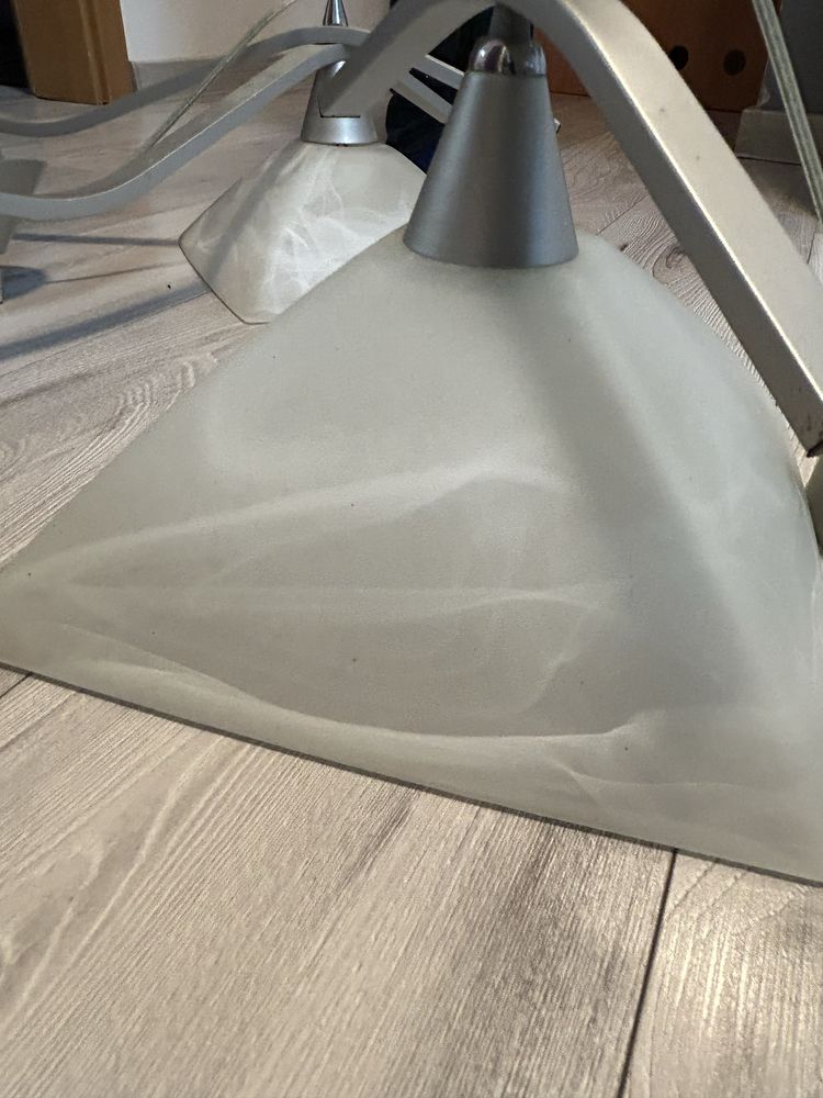 Lampa dwie pojedyncze jedna potrójna