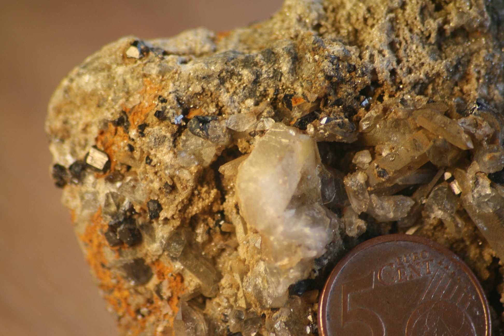 Minerais – Cassiterite, granada e estaurolite (inclui envio)