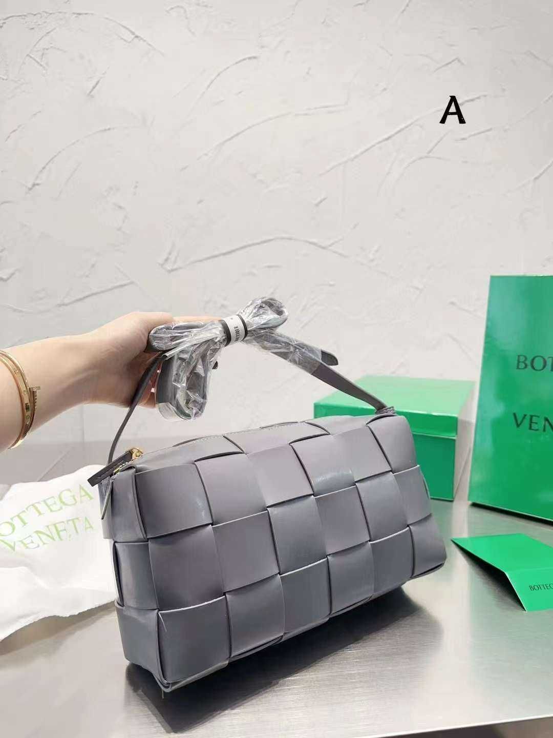 Bolsa feminina Bottega Veneta