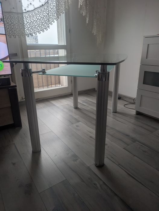 Stół szklany - szkło hartowane metalowe nogi