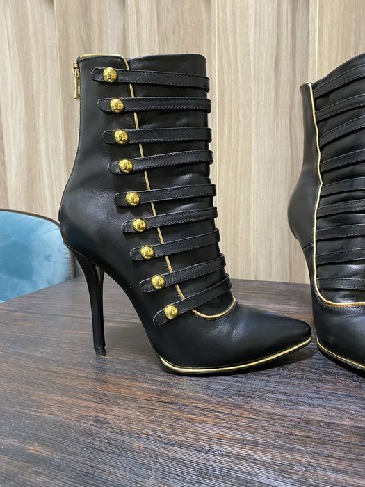 Брендові черевики, напівчоботи Balmain 37-38