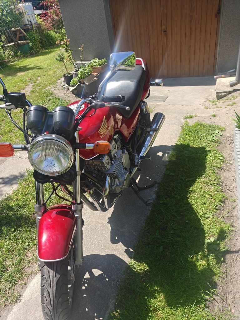 Sprzedam CB 750 Seven Fifty