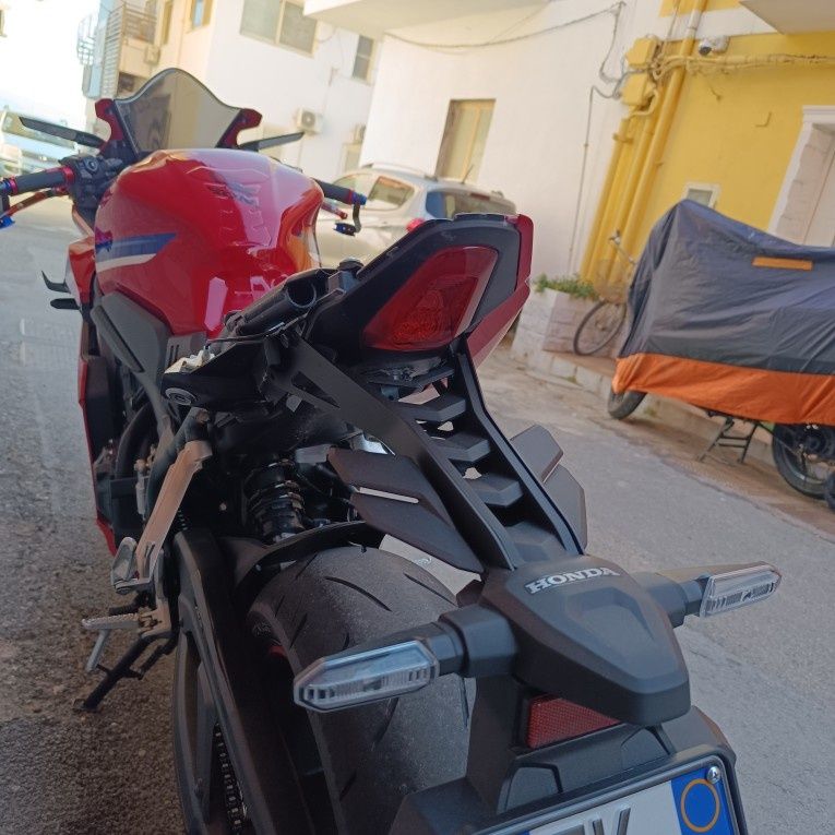 Suporte Matrícula HONDA CB650R / CBR650R