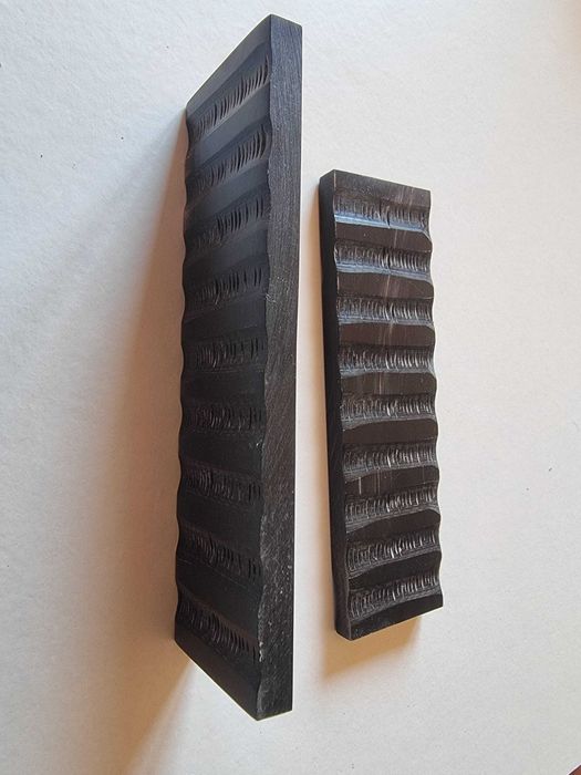 material para facas Talas de Búfalo e Búfalo esculpida