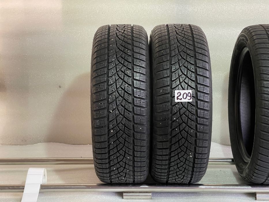 205/55 R17 Goodyear