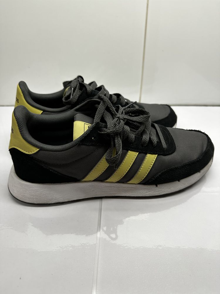 Vendo sapatilhas Adidas