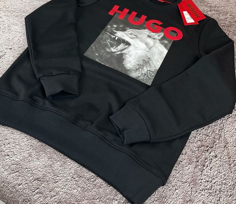 Світшот Hugo Boss.