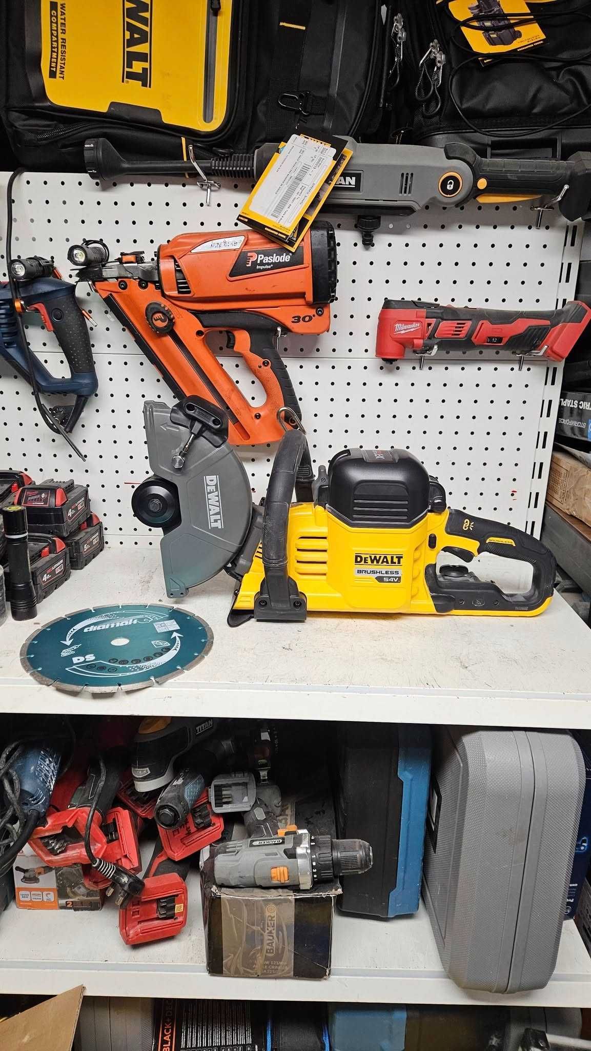Przecinarka do stali i betonu 230mm DeWalt DCS691N 54V bez akumulatora