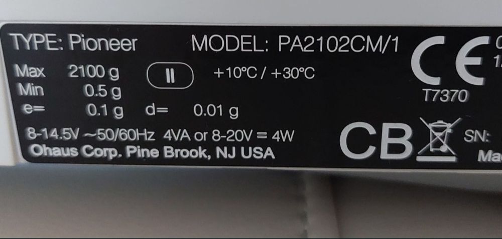 Waga elektroniczna laboratoryjna 
OHAUS PA 2102CM