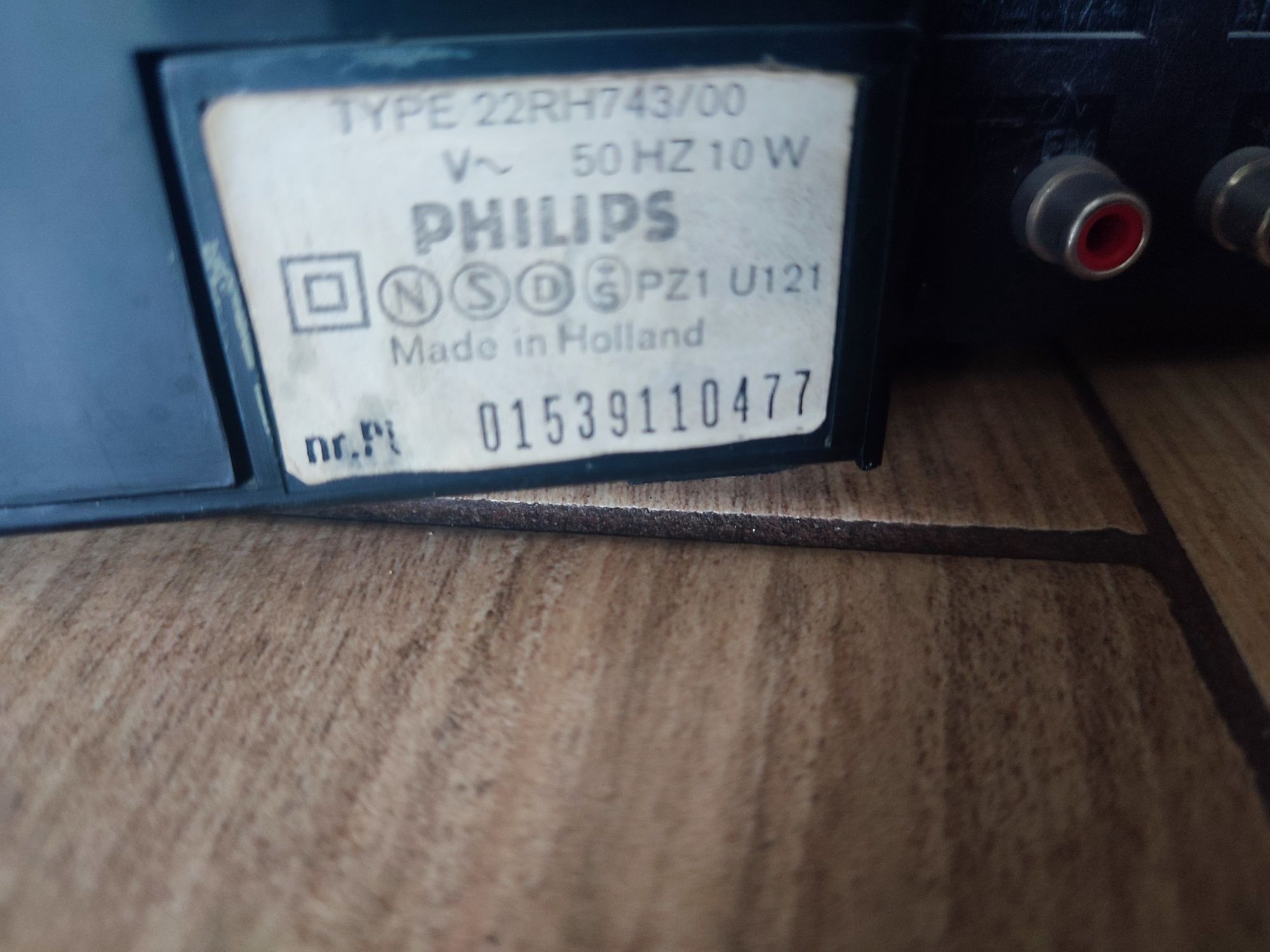 WIOSENNE PORZĄDKI Tuner+ przedwzmacniacz Philips 22 rh743