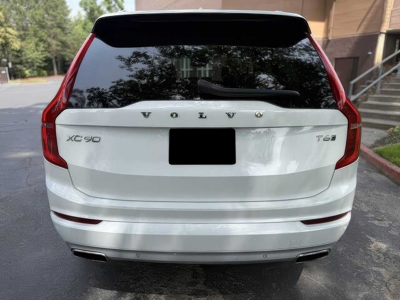 2019 Volvo XC90 T6