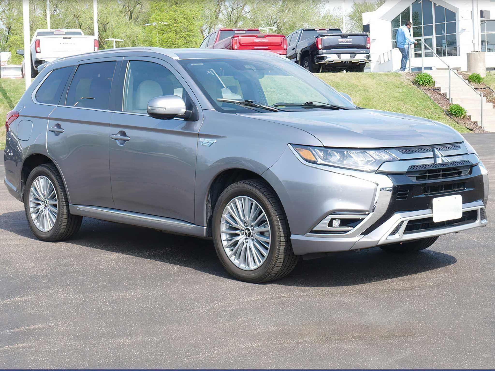 Mitsubishi Outlander PHEV SEL 2019