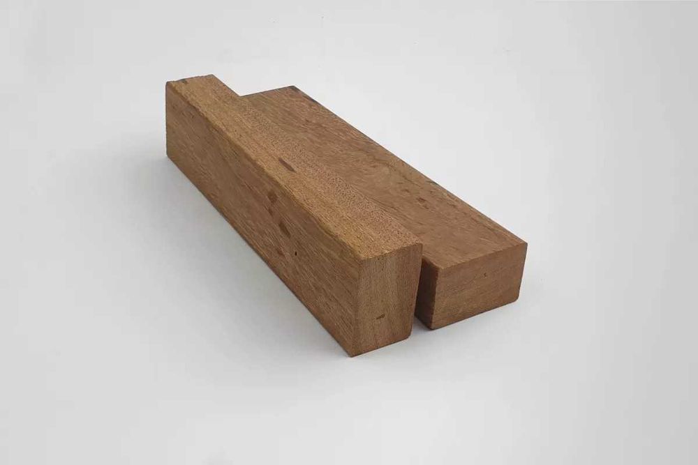 Legar modrzew syb. 45x60x5900 mm