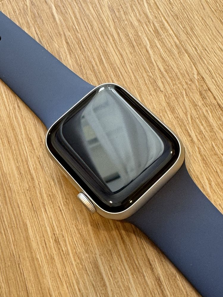 Годинник Apple Watch SE 2nd gen 40mm Як Новий