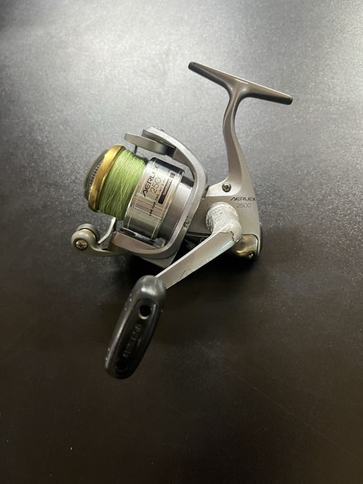 Продам спінінги,котушки