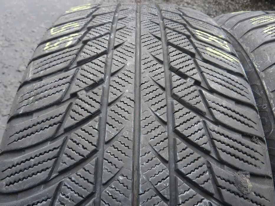 225/50 R18 RSC 95H Bridgestone BlizzakLm001 зима 2штуки