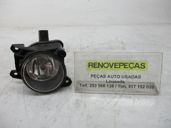Farol nevoeiro frente esquerdo VOLKSWAGEN Polo (6N)