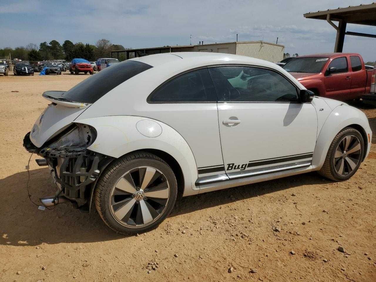 Volkswagen Beetle Turbo 2014