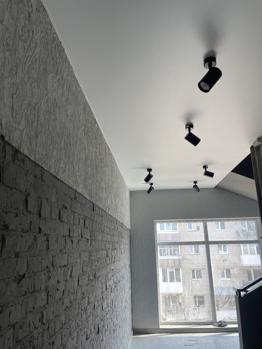 Продам комерційне приміщення вул.Ветеранів