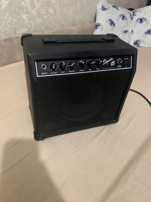 Jackson floyd rose + fender squier 38w guitar