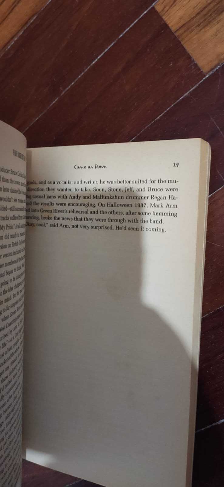 Kim Neely | 5 Five Against One - Pearl Jam Story | 1st Edition 1999